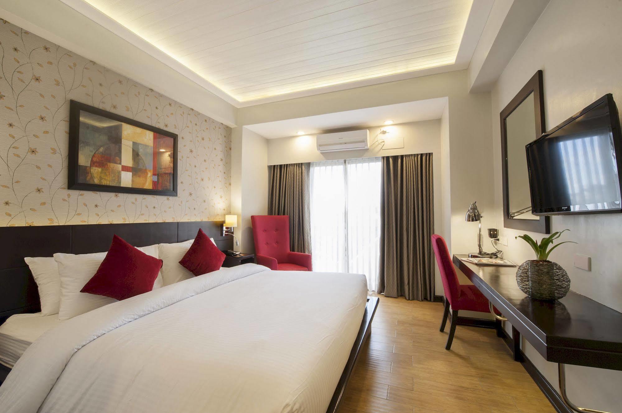 Venus Parkview Hotel Багио Экстерьер фото