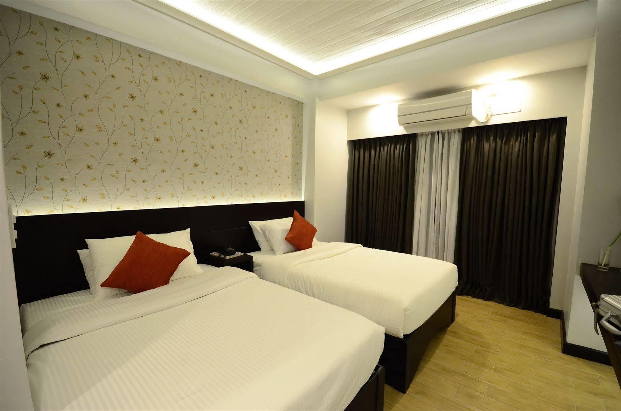 Venus Parkview Hotel Багио Экстерьер фото